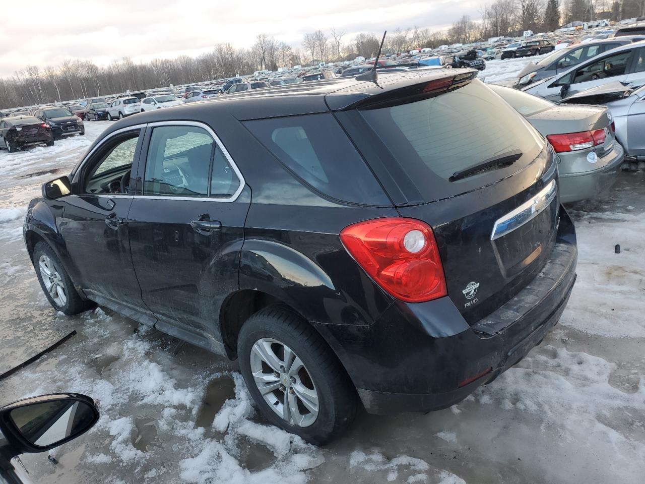 2013 Chevrolet Equinox - Image 2