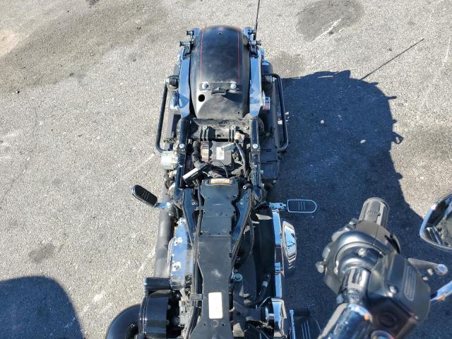  HARLEY-DAVIDSON FL 2015 Чорний