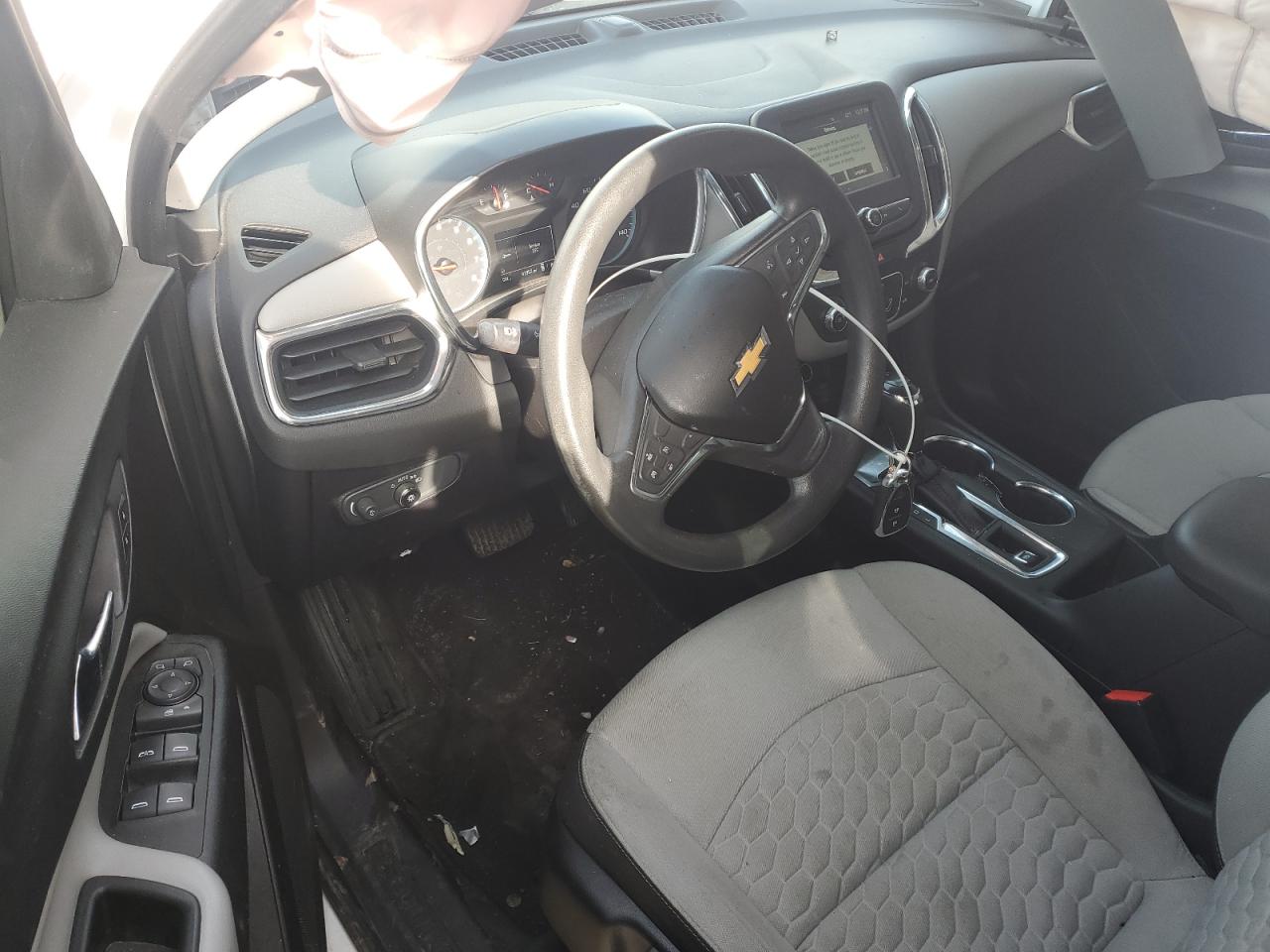 2018 Chevrolet Equinox - Image 8