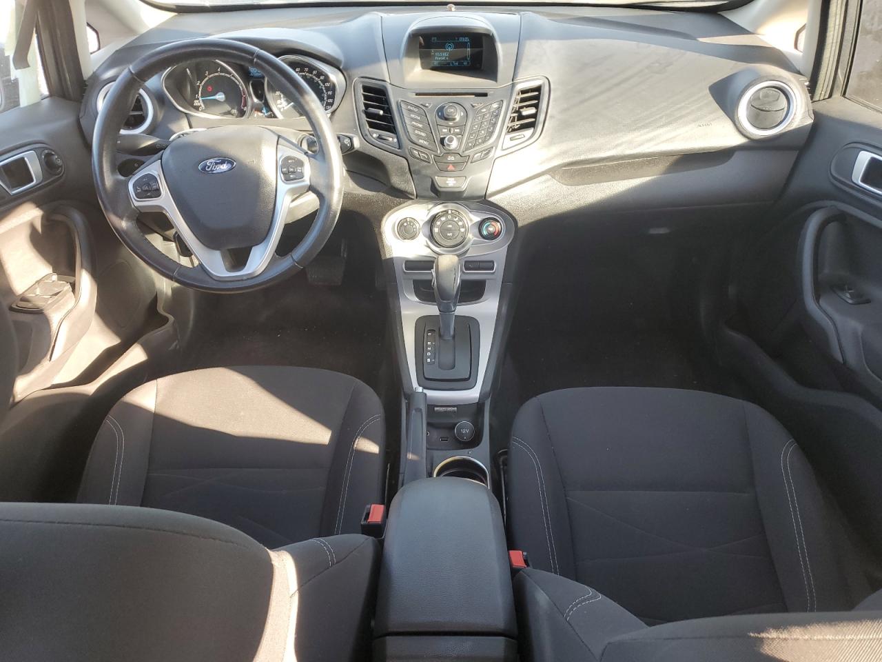 2015 Ford Fiesta - Image 8