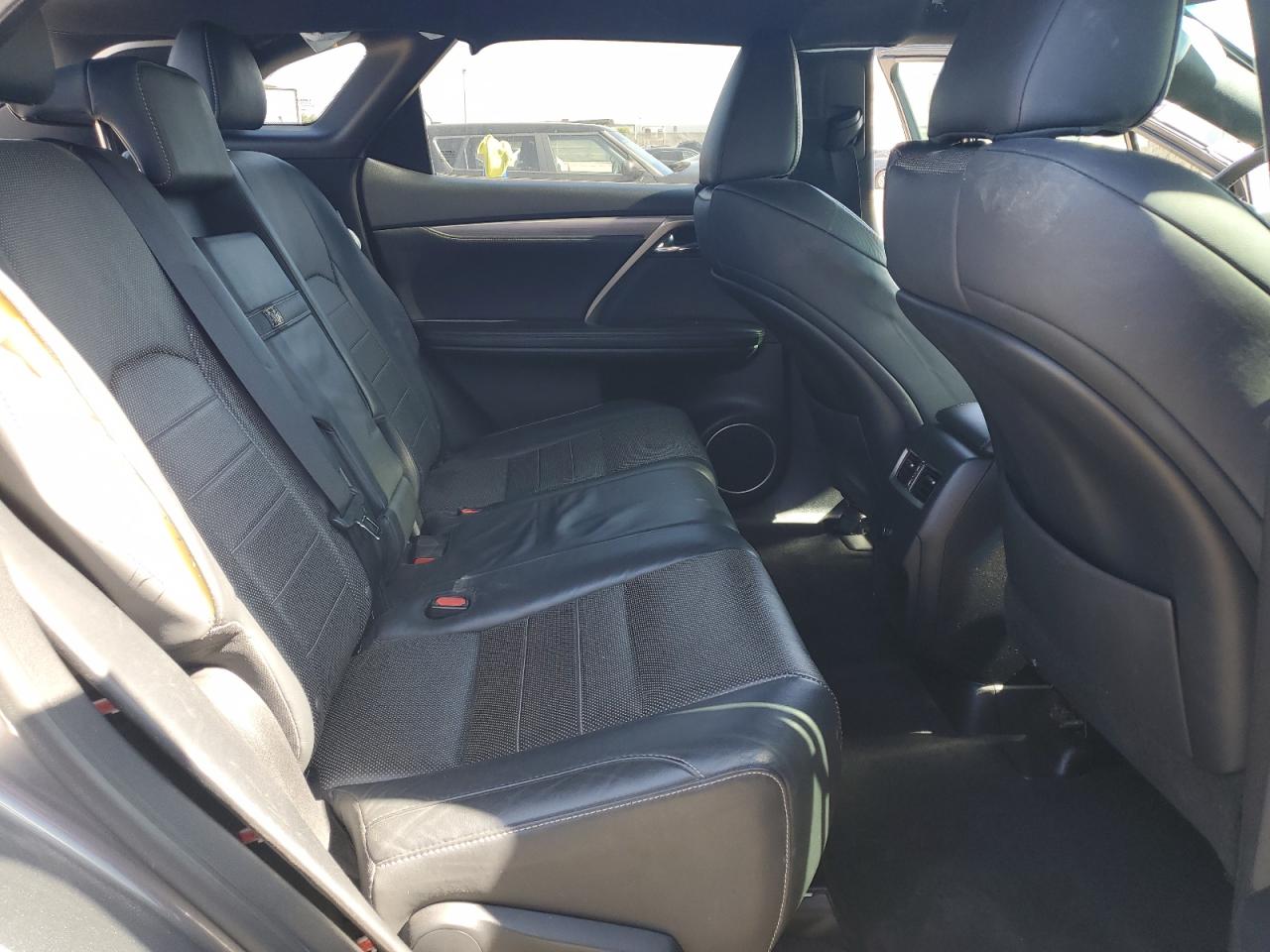 2019 Lexus RX - Image 11