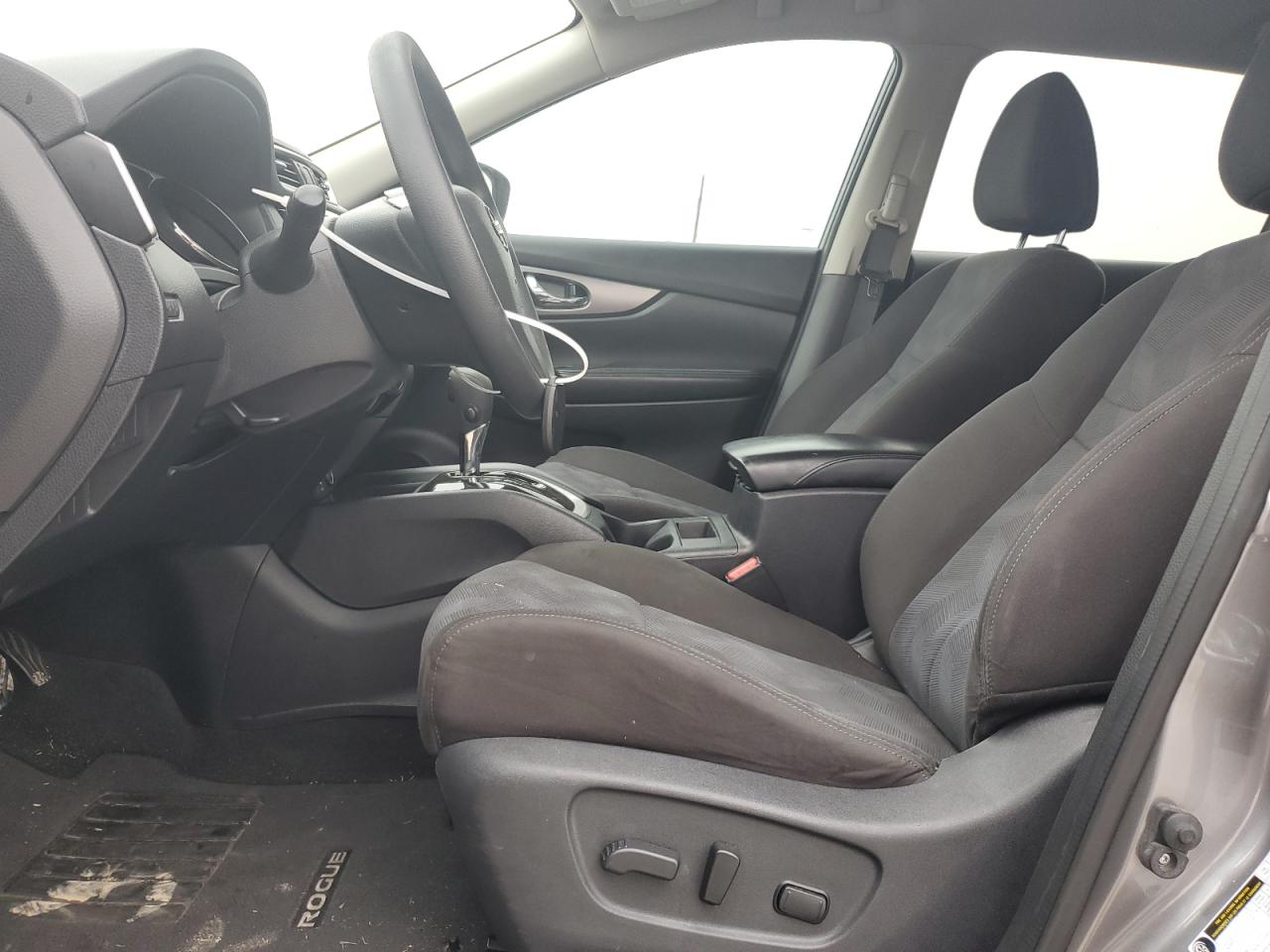 2016 Nissan Rogue - Image 7