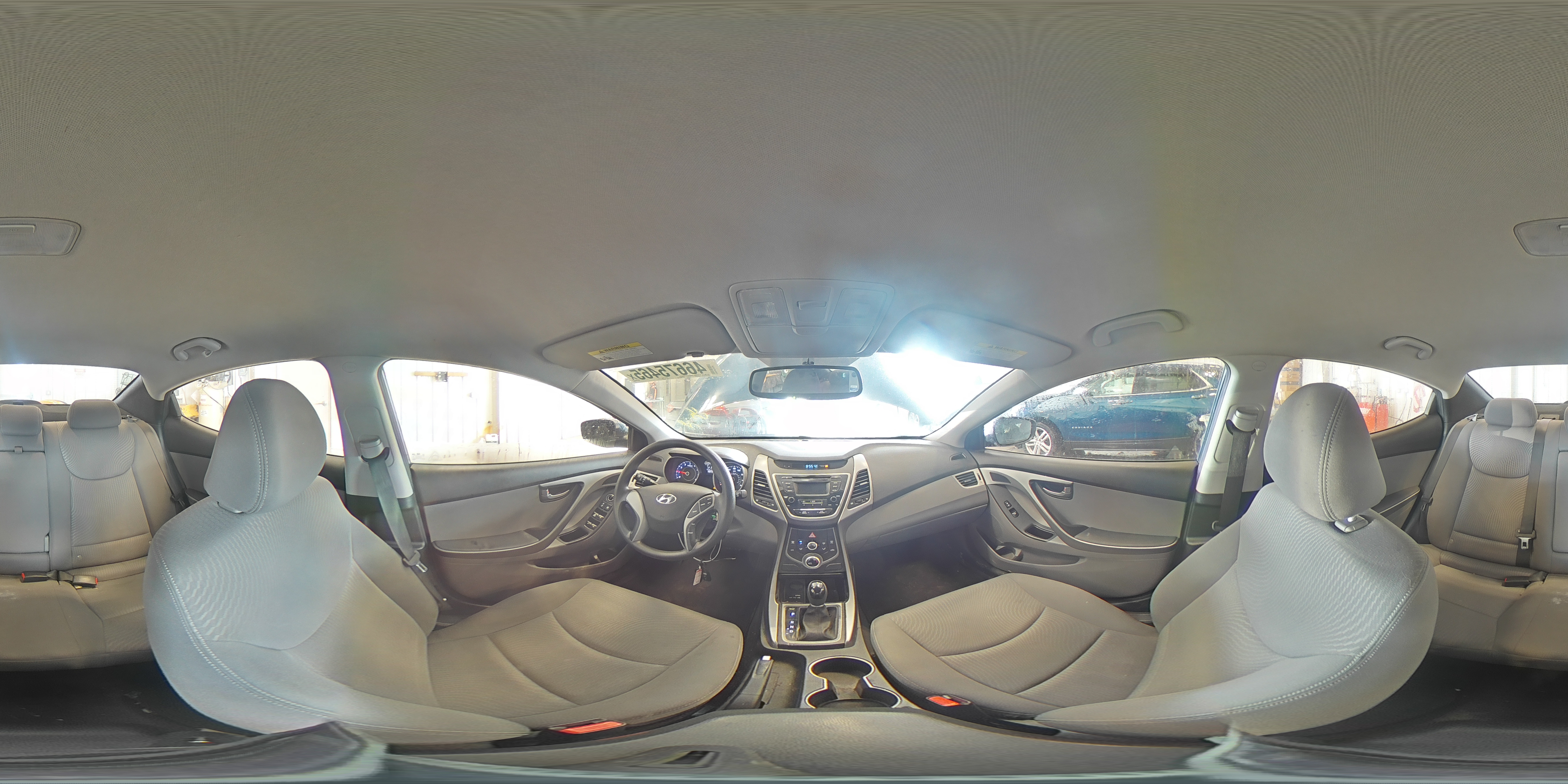 2016 Hyundai Elantra - Image 14