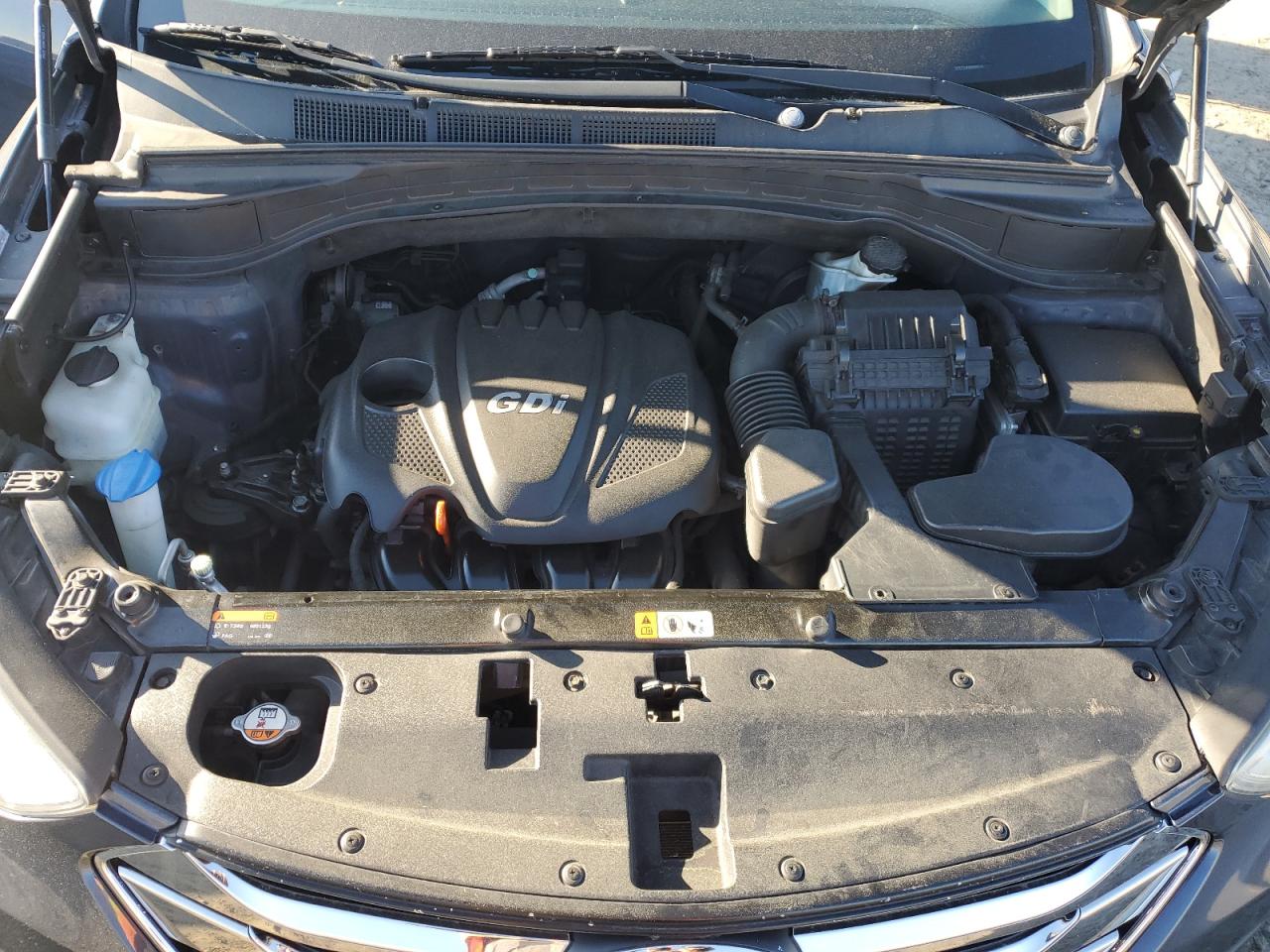 2013 Hyundai Santa Fe - Image 12