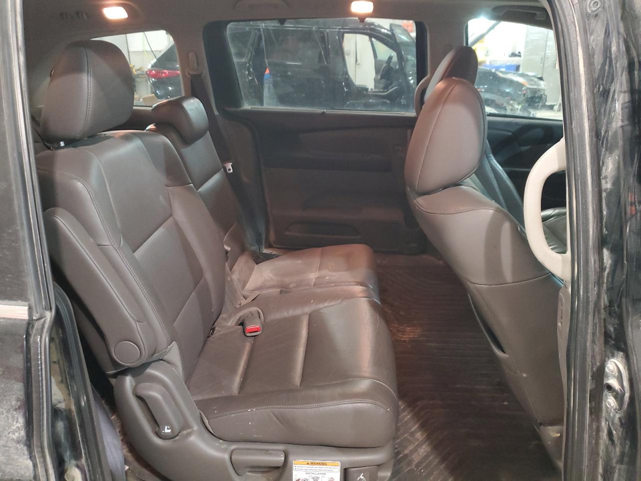 2011 Honda Odyssey - Image 11