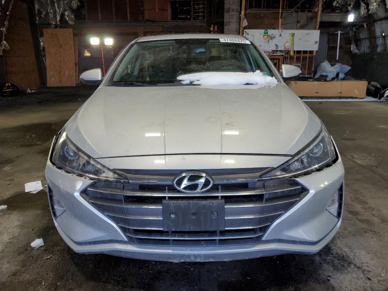 2019 Hyundai Elantra - Image 5