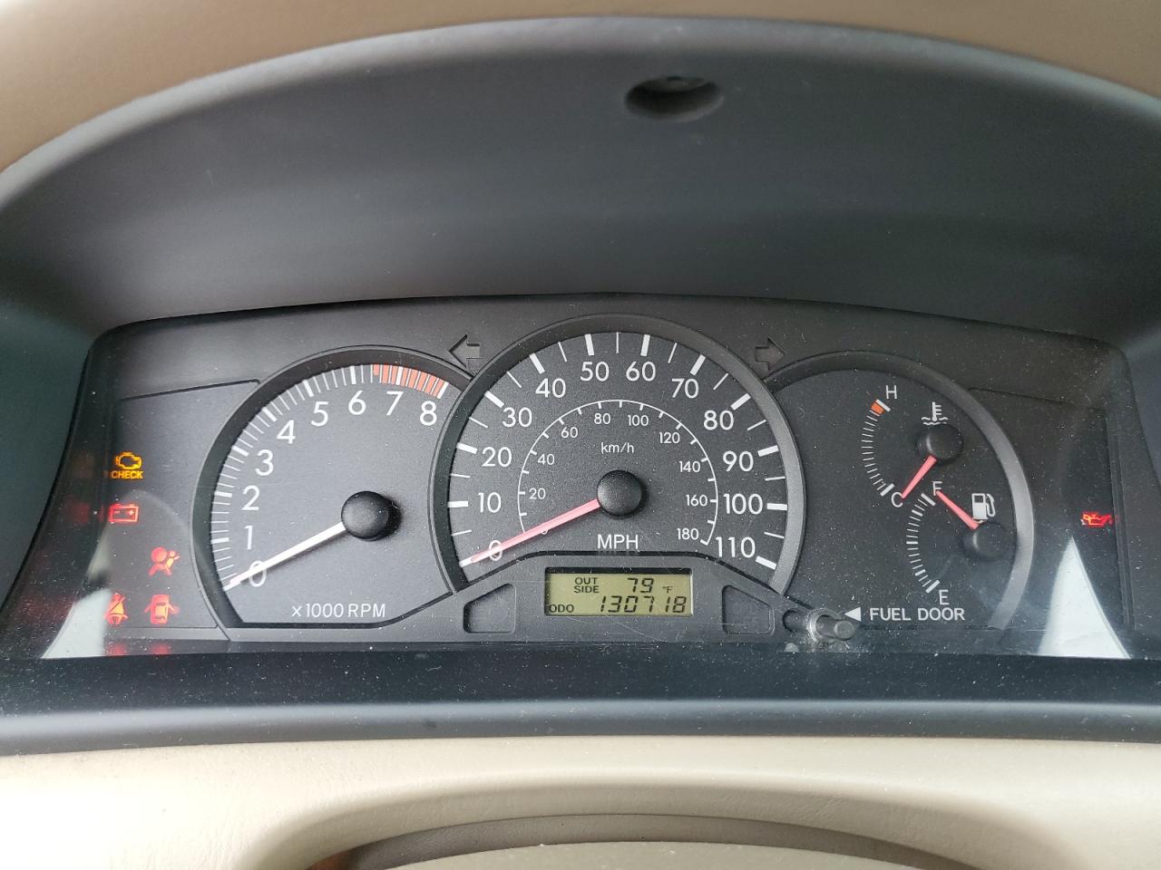 2005 Toyota Corolla - Image 9