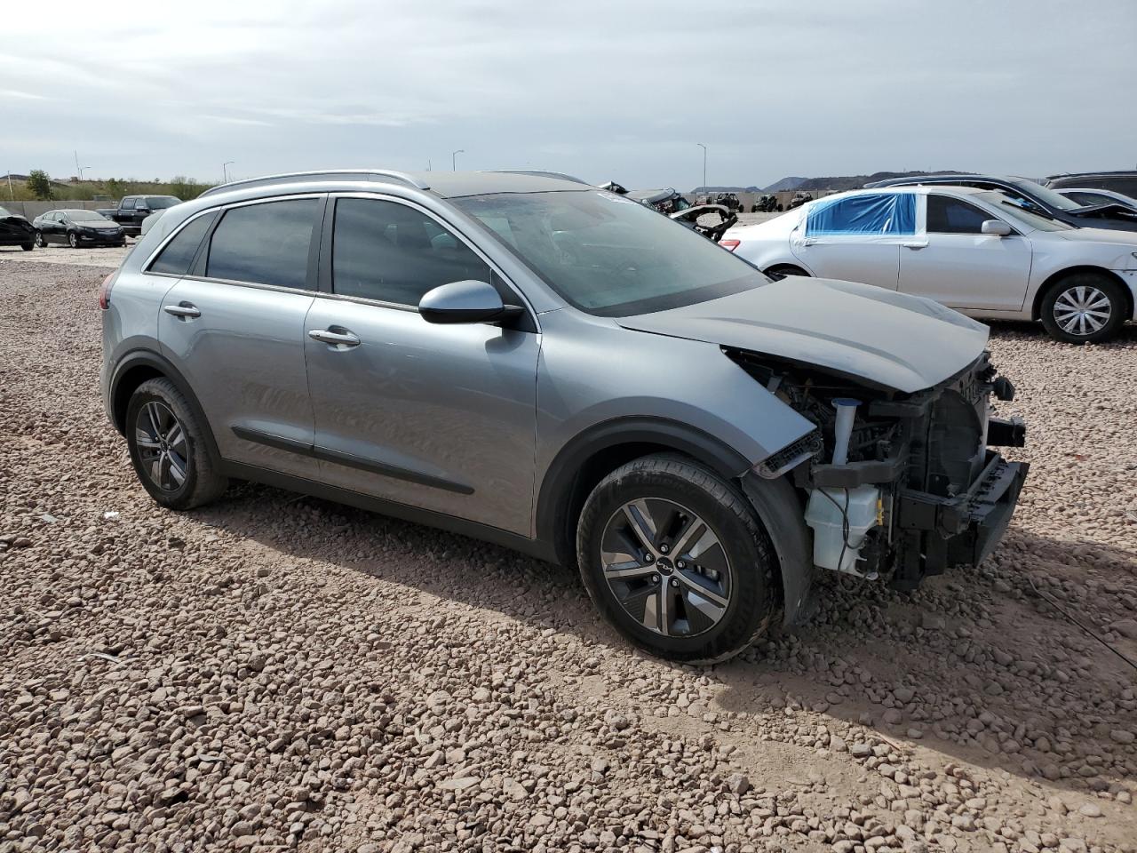 2022 Kia Niro - Image 4