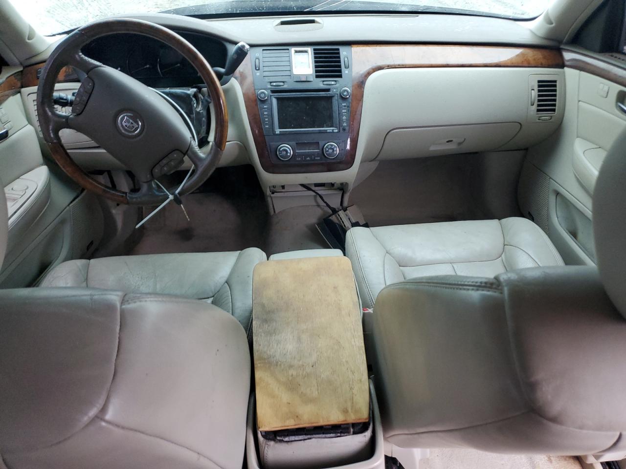 2006 Cadillac DTS - Image 8