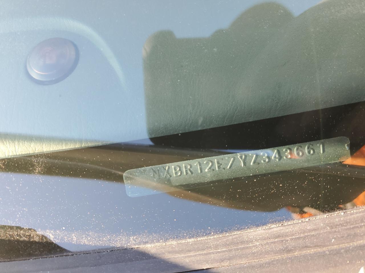 2000 Toyota Corolla - Image 12