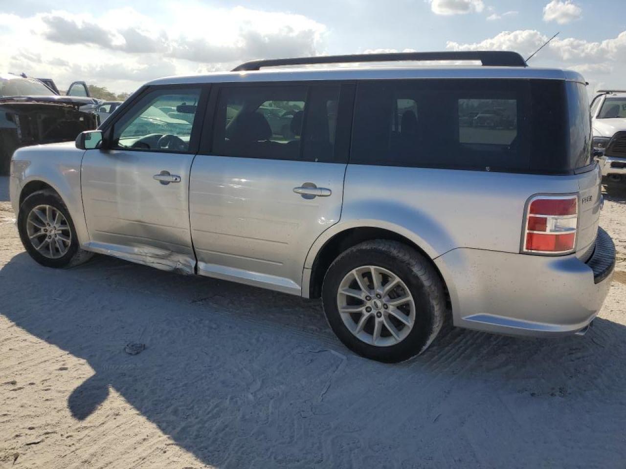2014 Ford Flex - Image 2