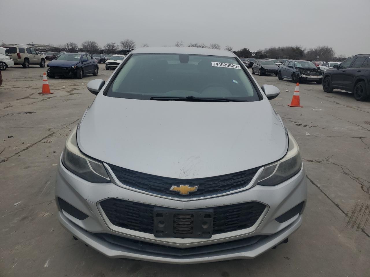 2016 Chevrolet Cruze - Image 5