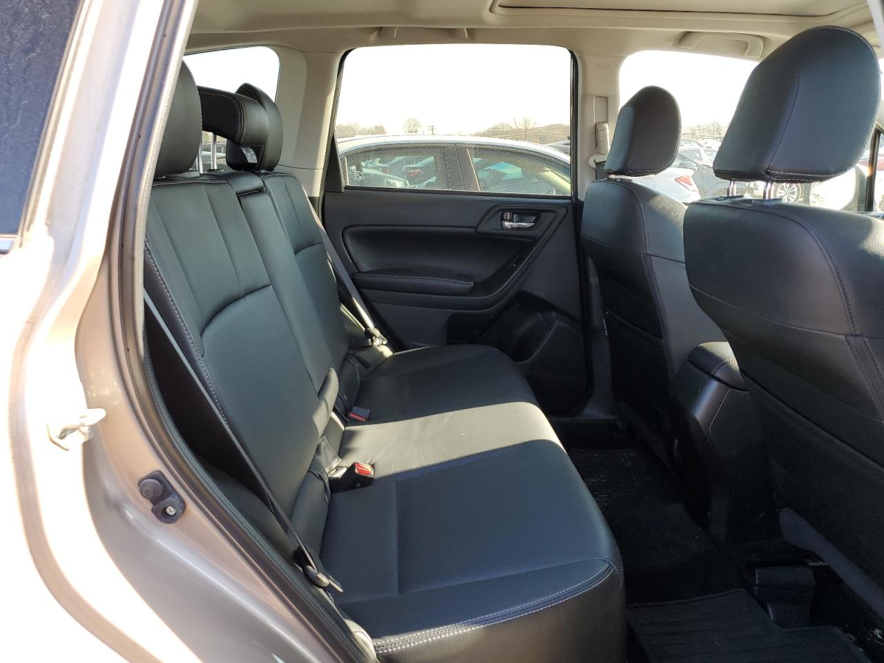 2014 Subaru Forester - Image 11