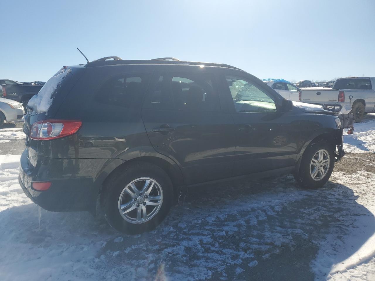 2012 Hyundai Santa Fe - Image 3