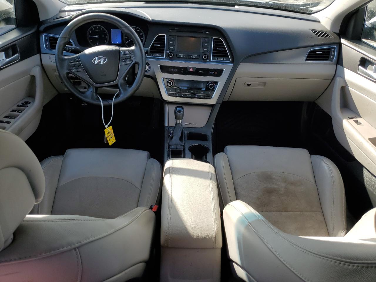 2015 Hyundai Sonata - Image 8
