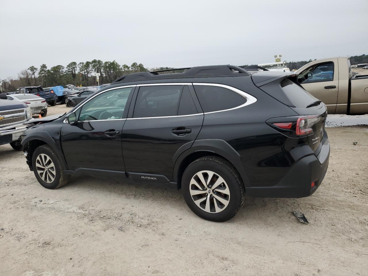 2024 Subaru Outback - Image 2