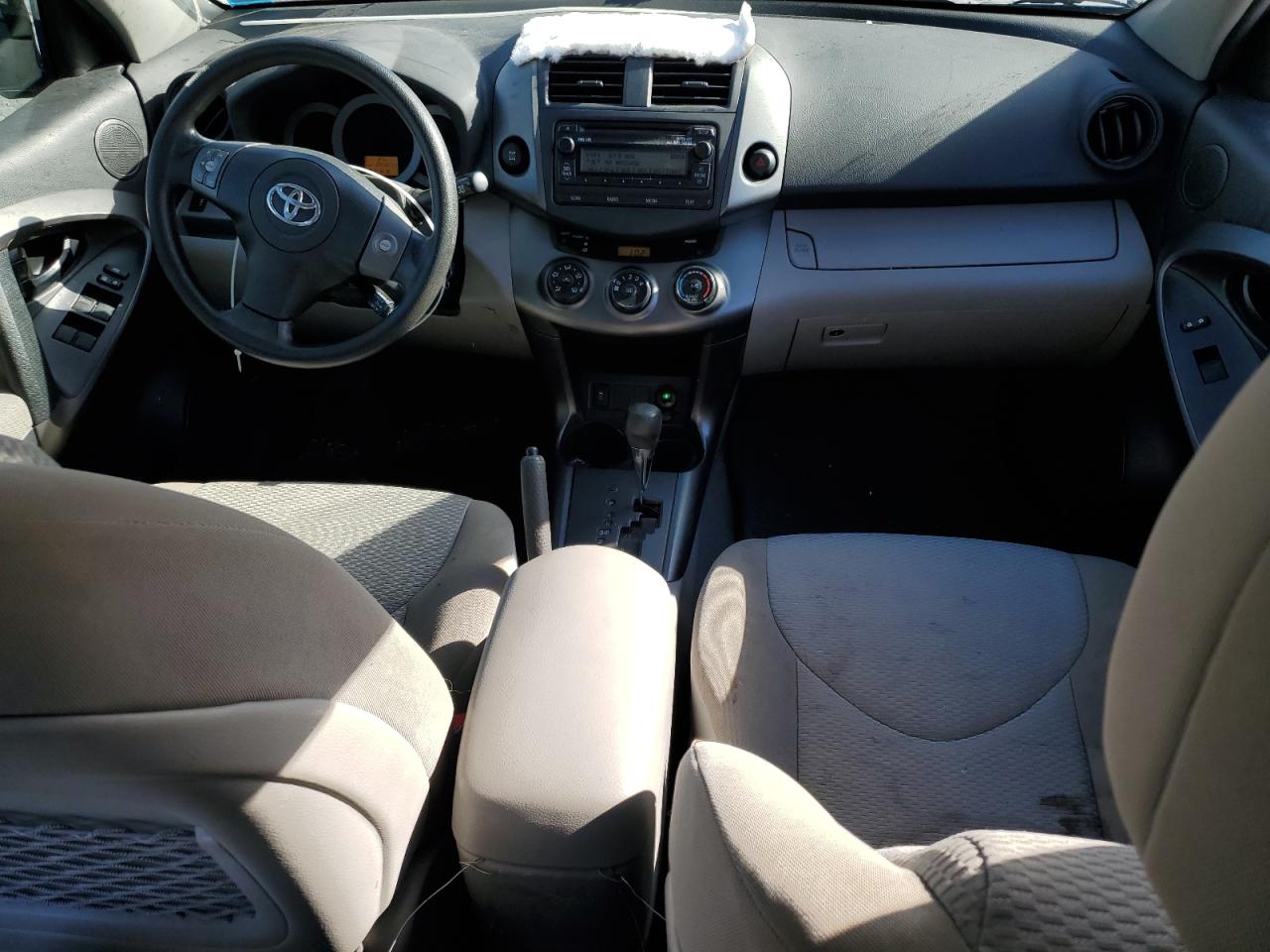2012 Toyota RAV 4 - Image 8