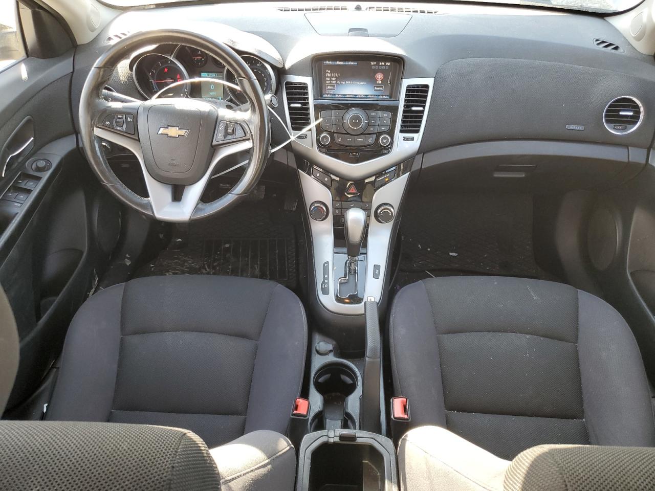 2013 Chevrolet Cruze - Image 8