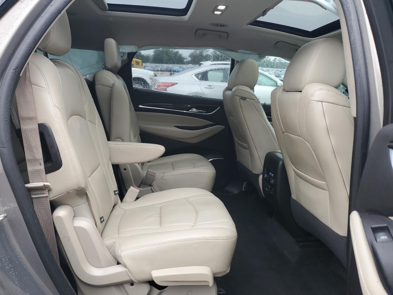 2018 Buick Enclave - Image 11
