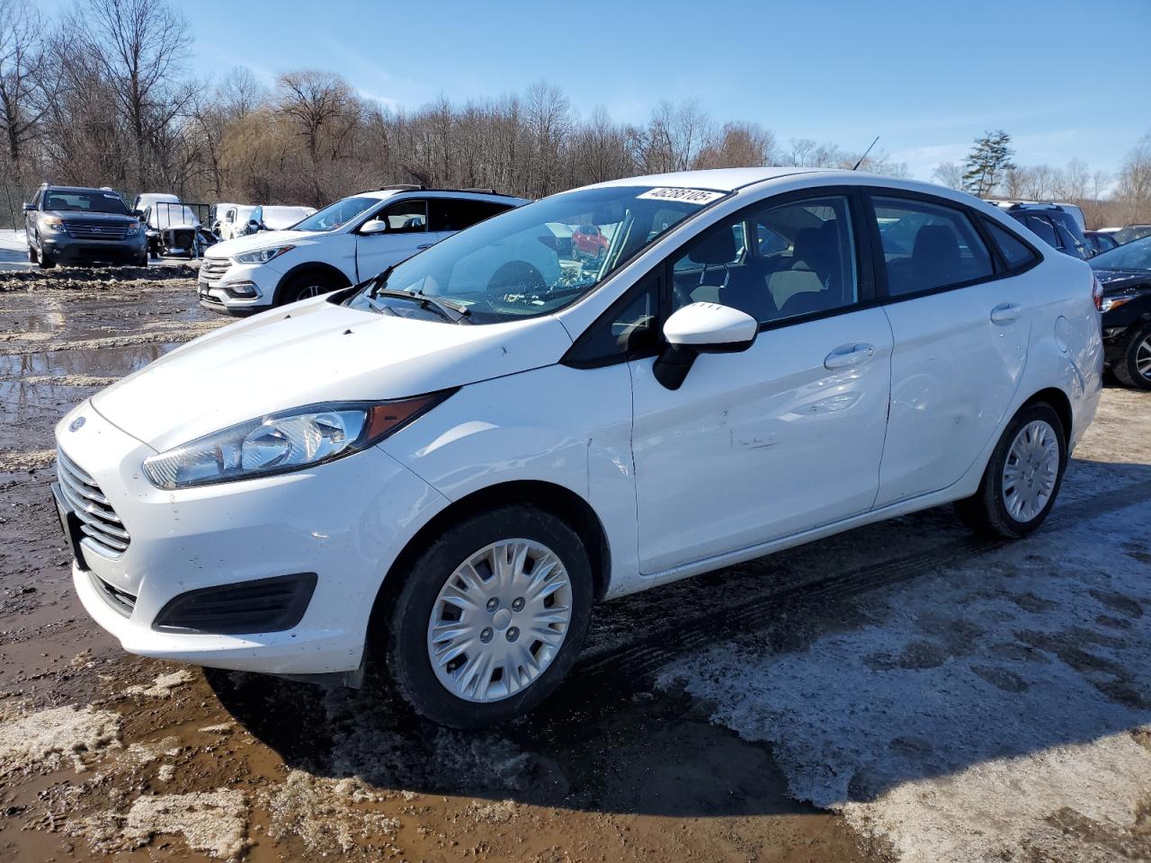 2018 Ford Fiesta S იყიდება East Granby-ში, CT - Minor Dent/Scratches