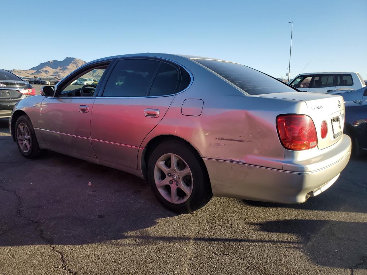 2001 Lexus GS 300 - Image 2