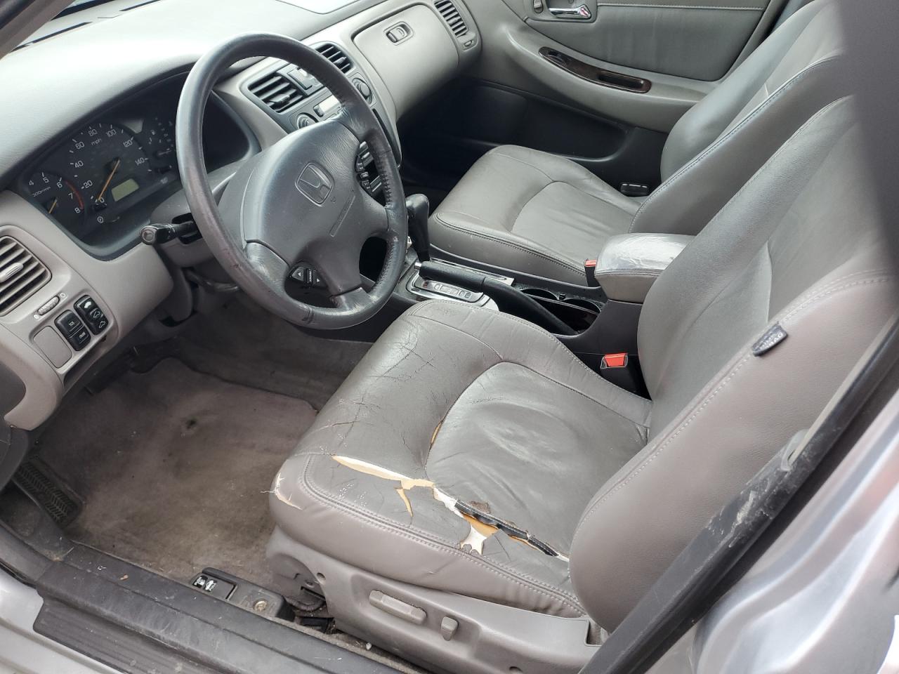2002 Honda Accord - Image 7