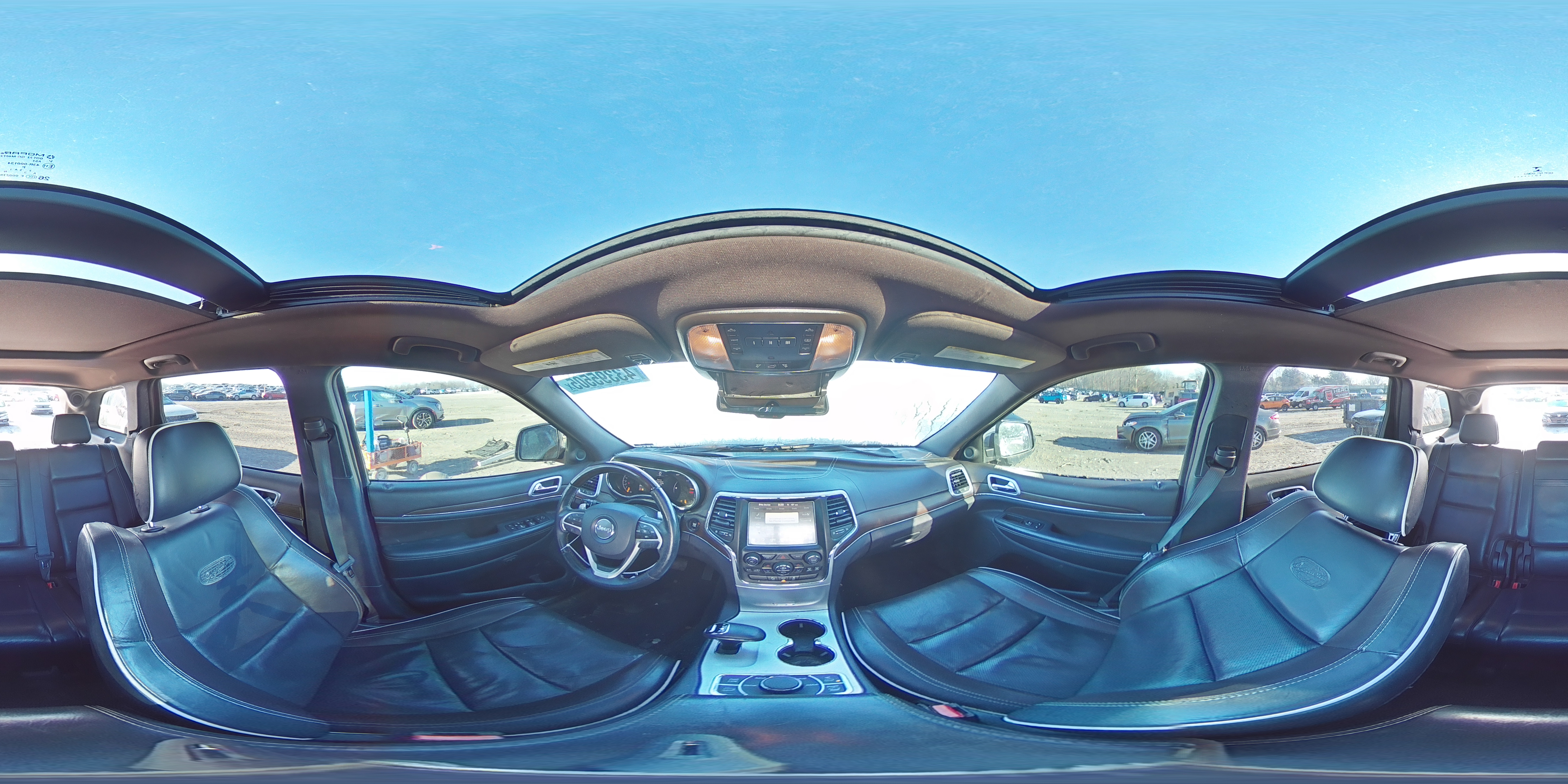 2014 Jeep Grand Cherokee - Image 13
