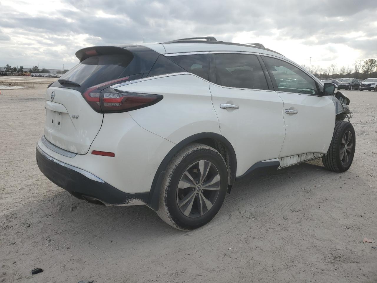 2020 Nissan Murano - Image 3