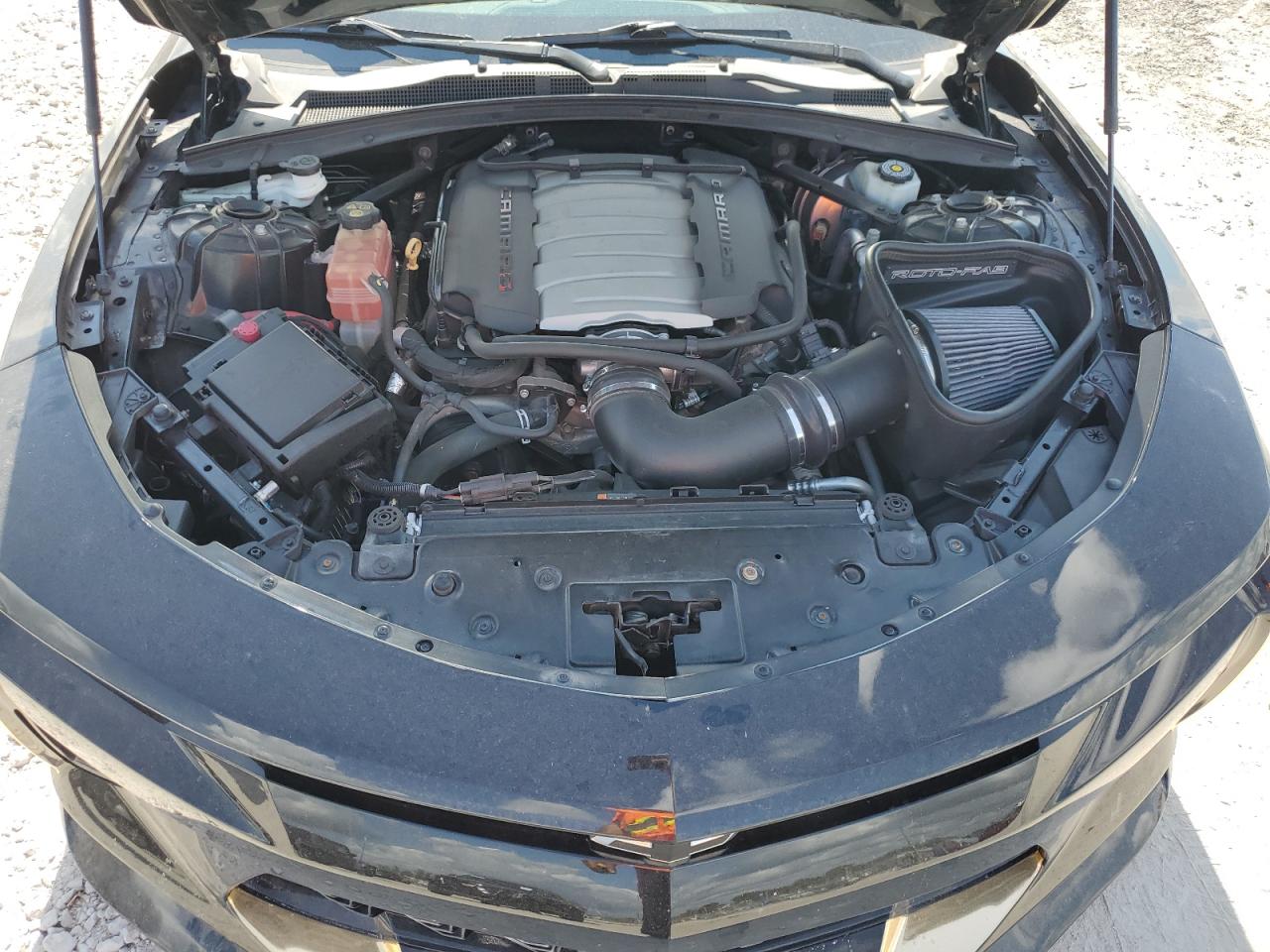 2018 Chevrolet Camaro - Image 11