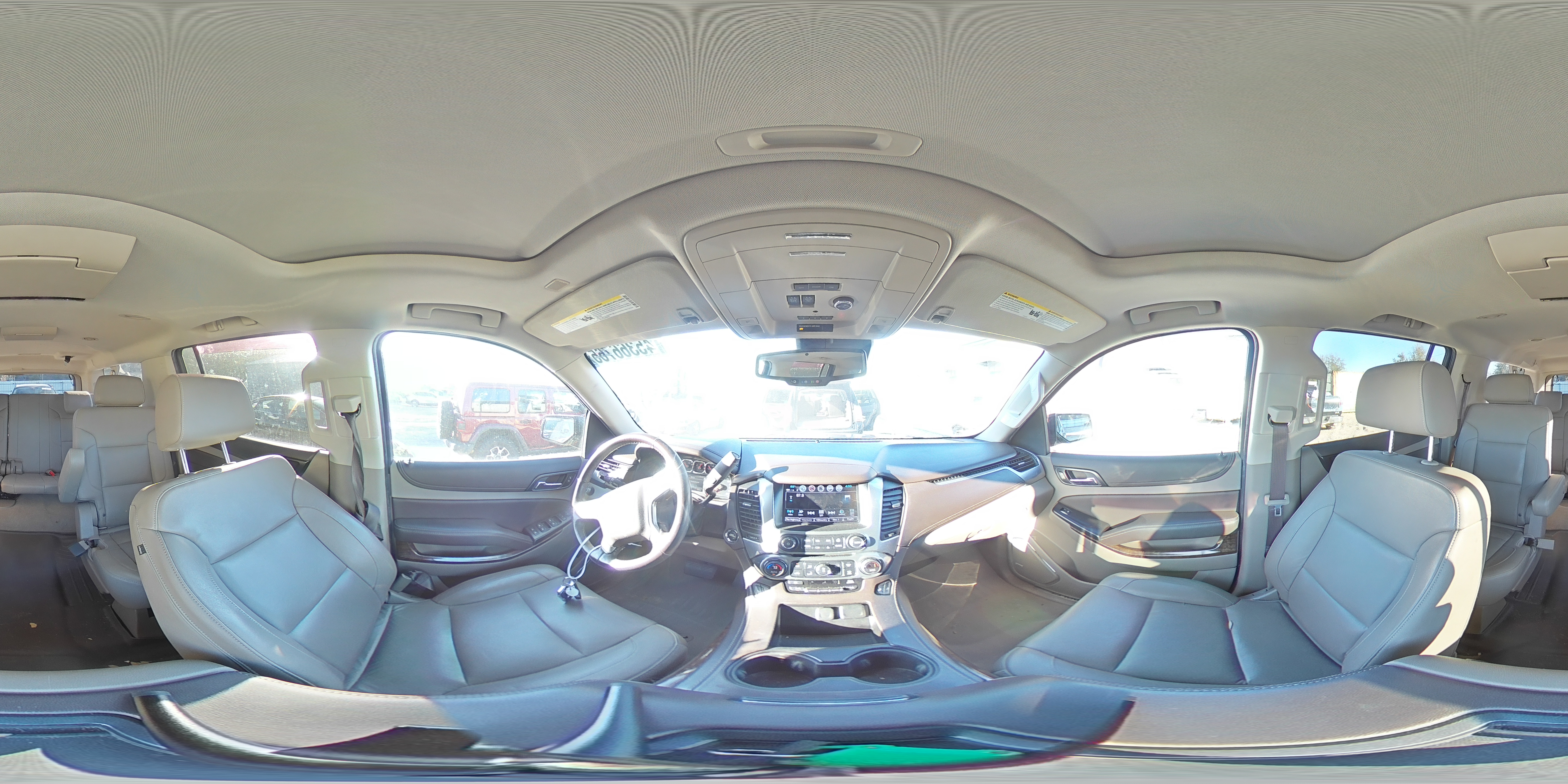 2020 Chevrolet Suburban - Image 15
