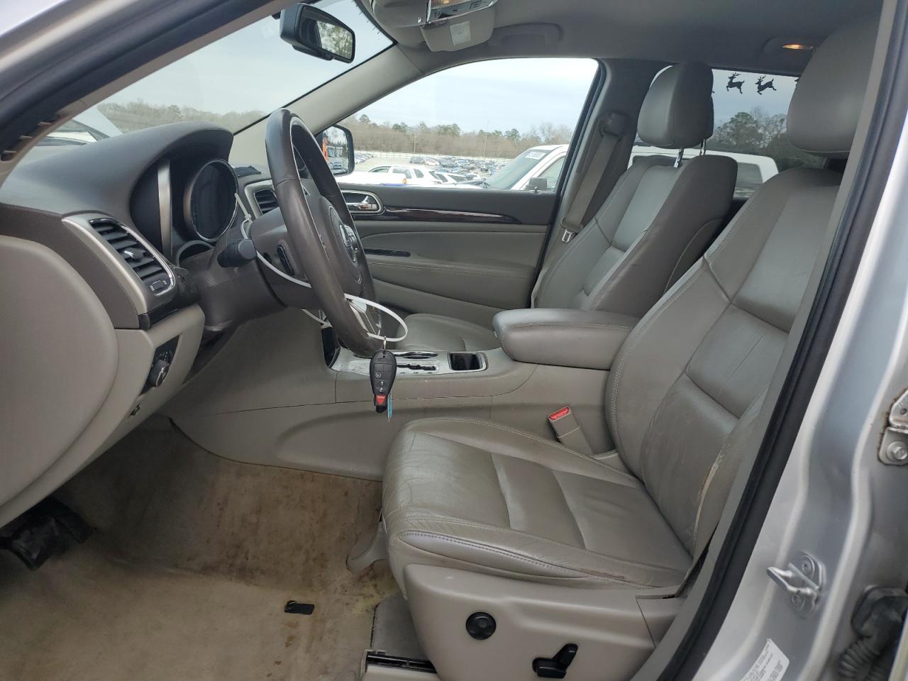 2011 Jeep Grand Cherokee - Image 7