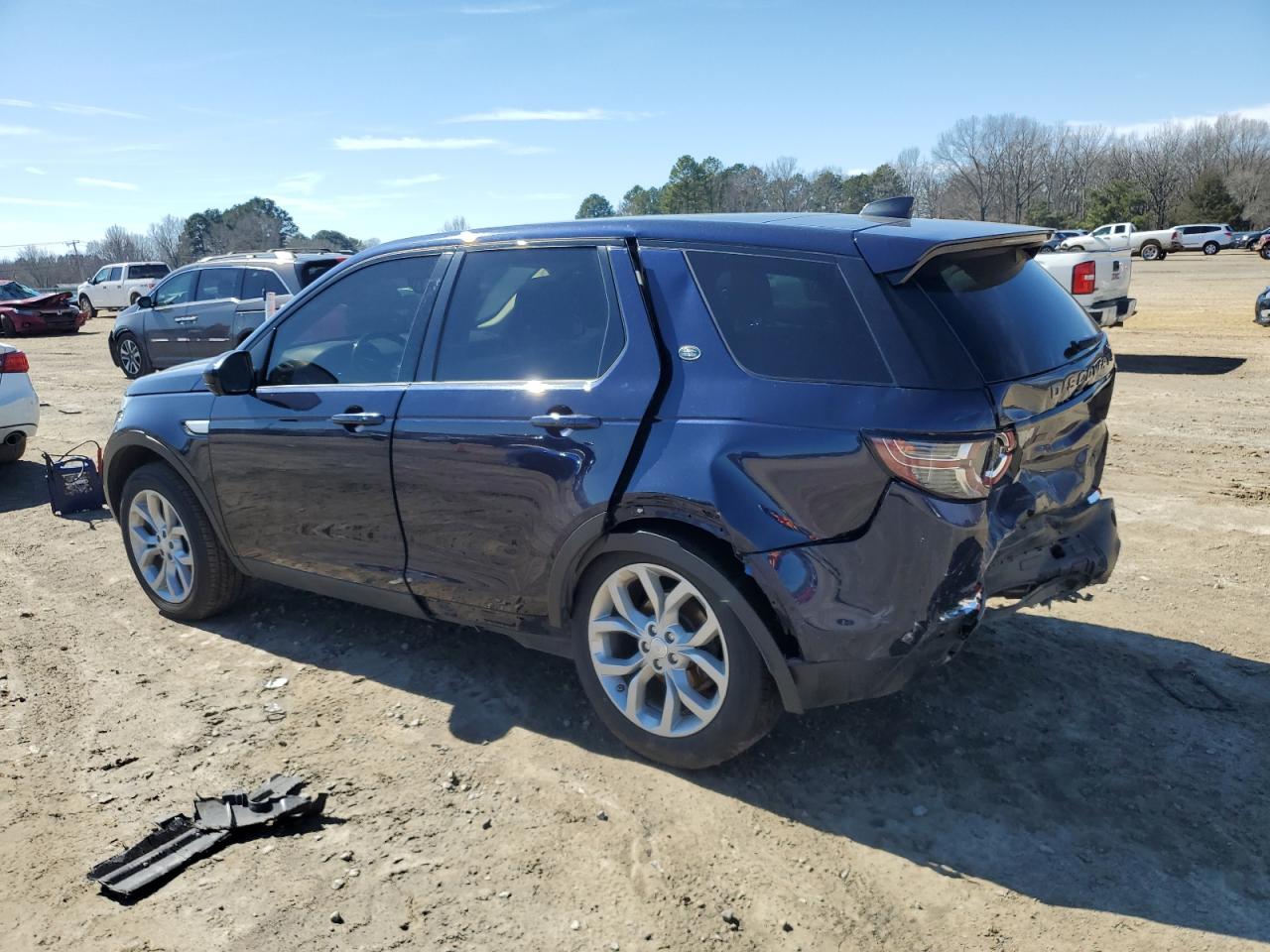 2019 Land Rover Discovery - Image 2