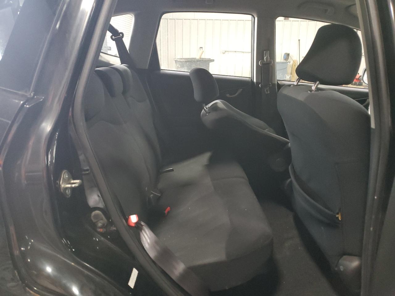 2009 Honda Fit - Image 10