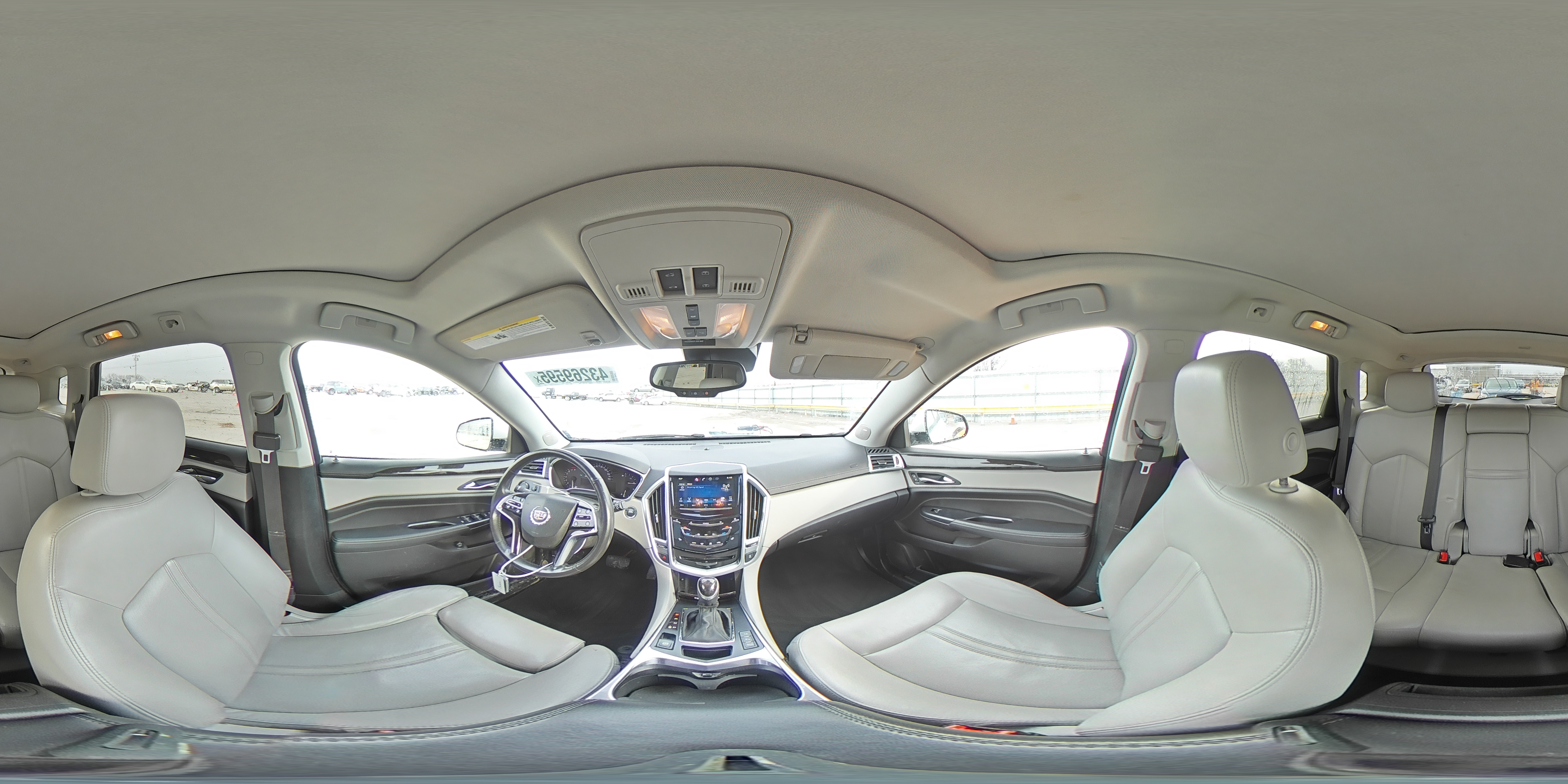 2015 Cadillac SRX - Image 15