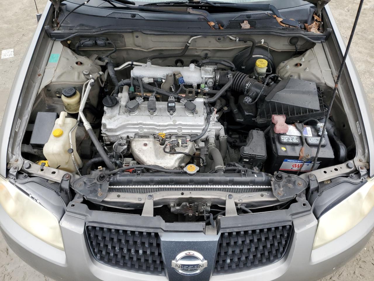 2004 Nissan Sentra - Image 11