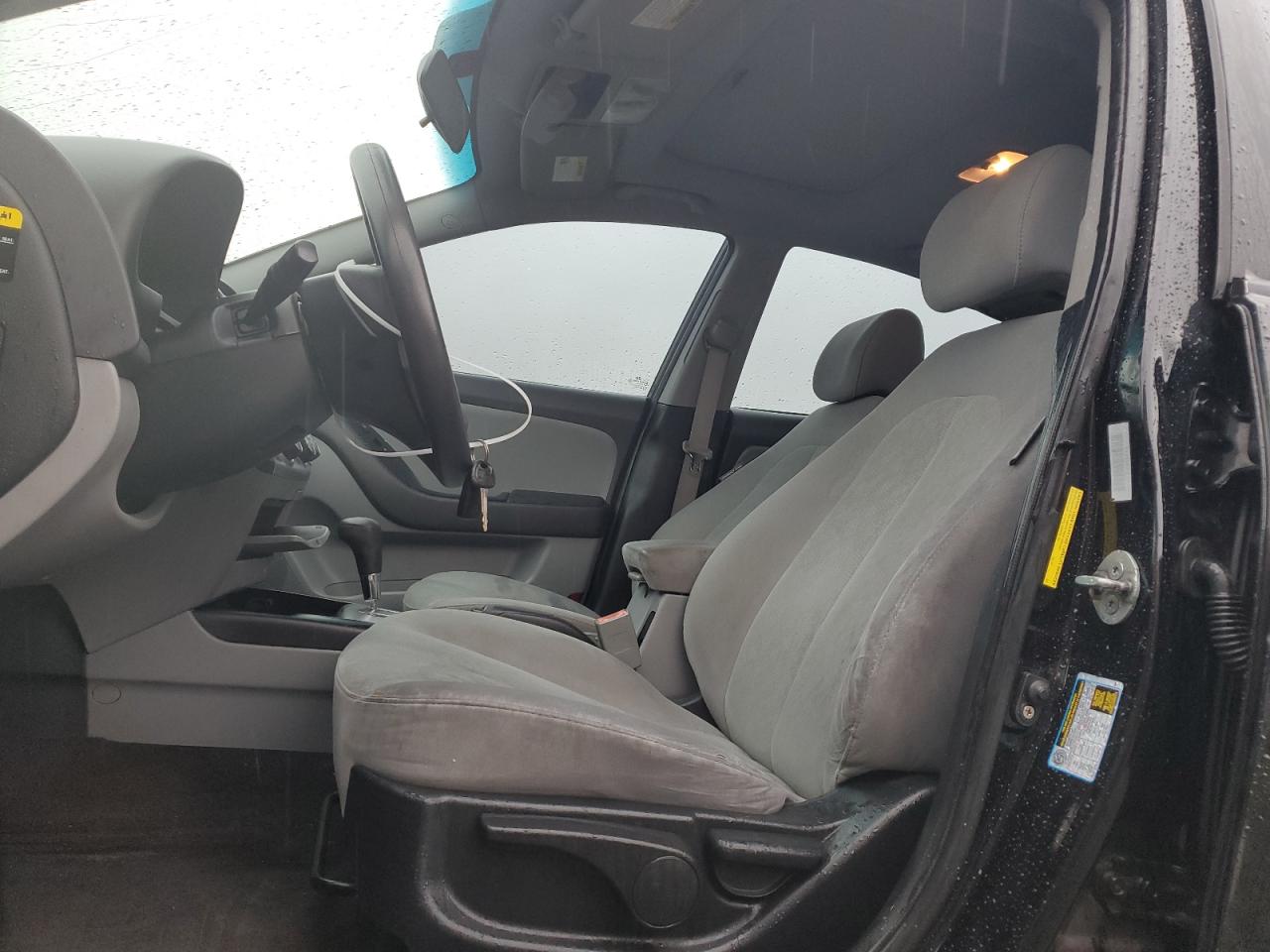 2010 Hyundai Elantra - Image 7