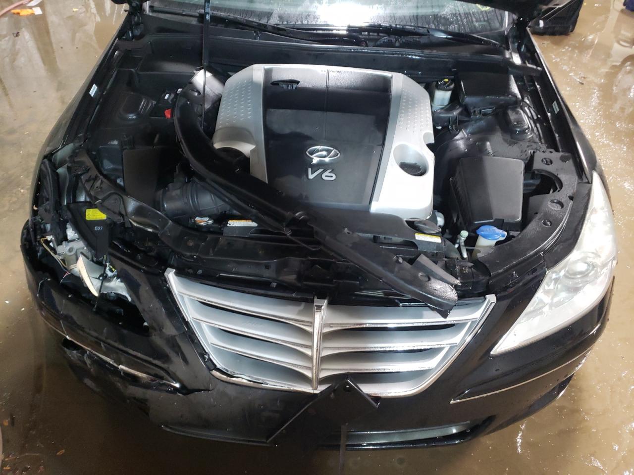 2009 Hyundai Genesis - Image 11