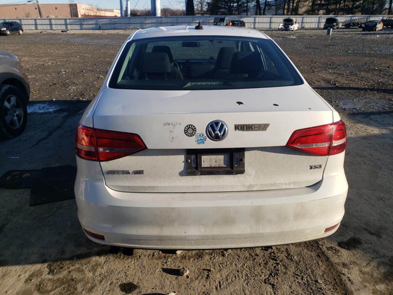 2015 Volkswagen Jetta - Image 7