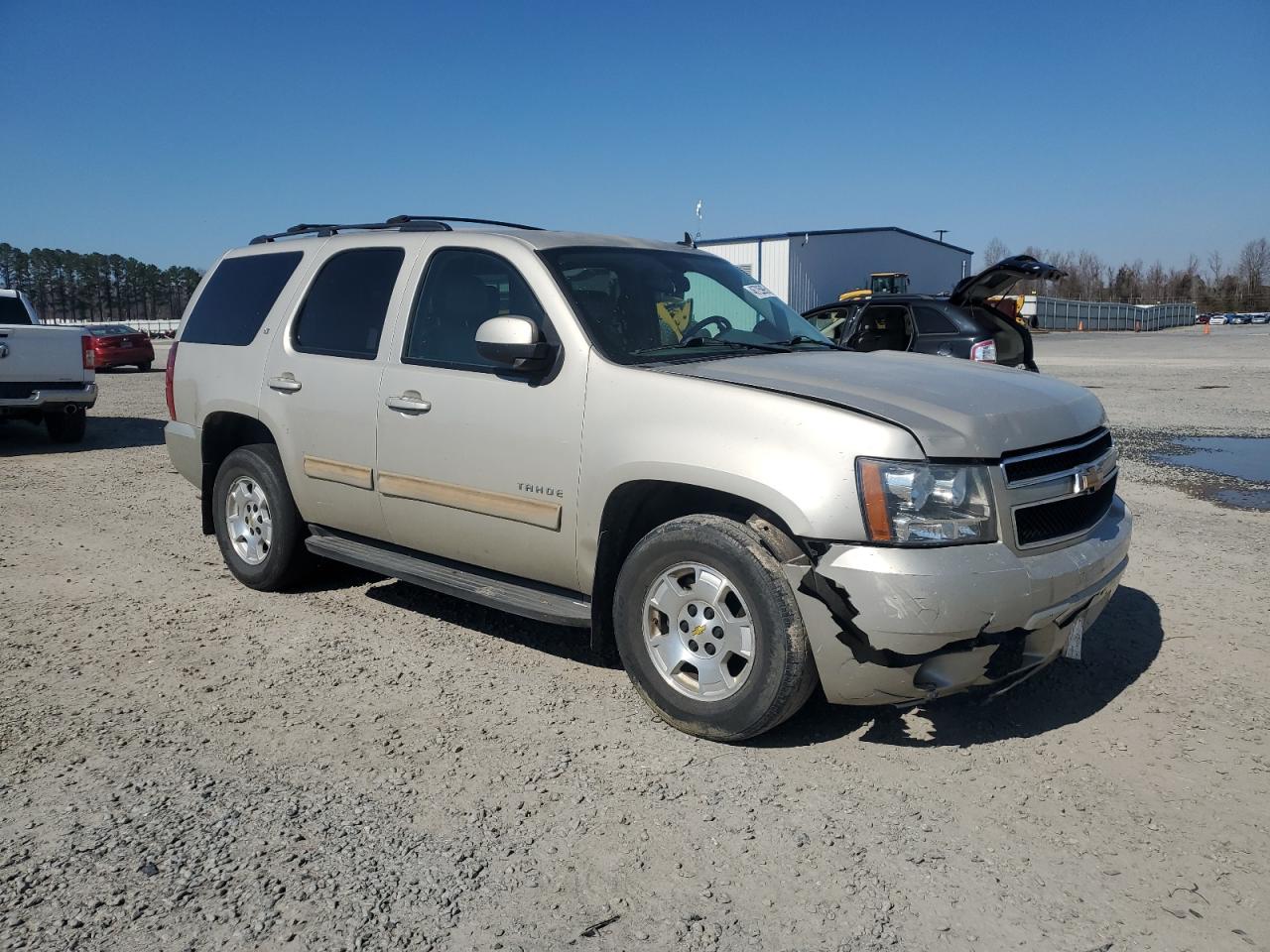 2013 Chevrolet Tahoe - Image 4