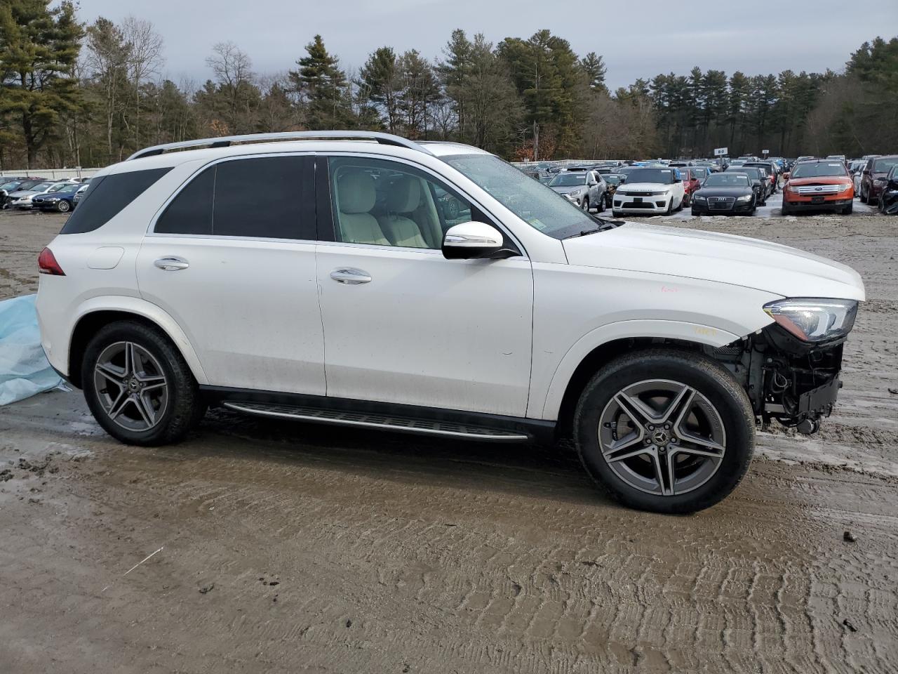 2021 Mercedes-Benz GLE - Image 4