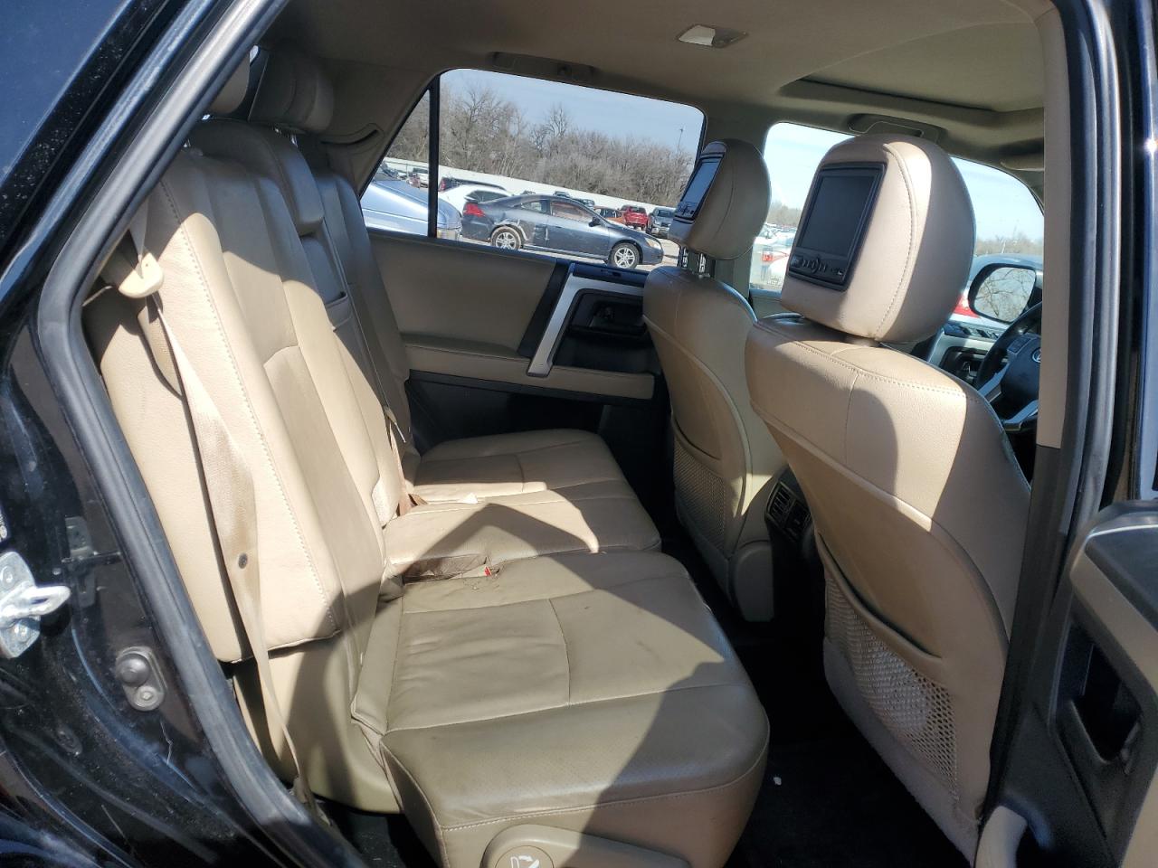 2010 Toyota 4Runner - Image 11