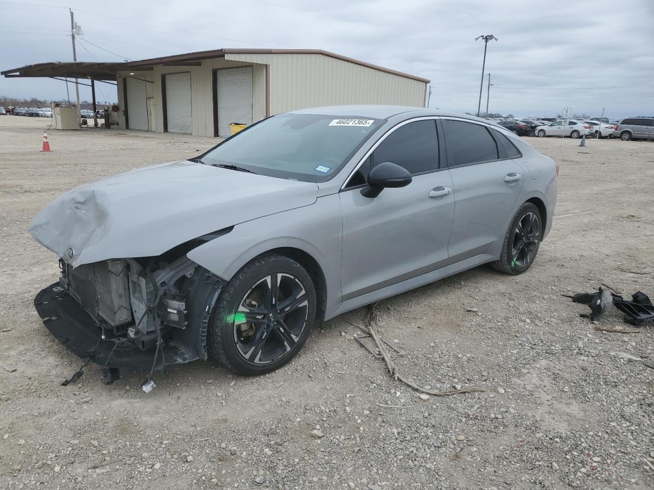 2021 Kia K5 - Image 1