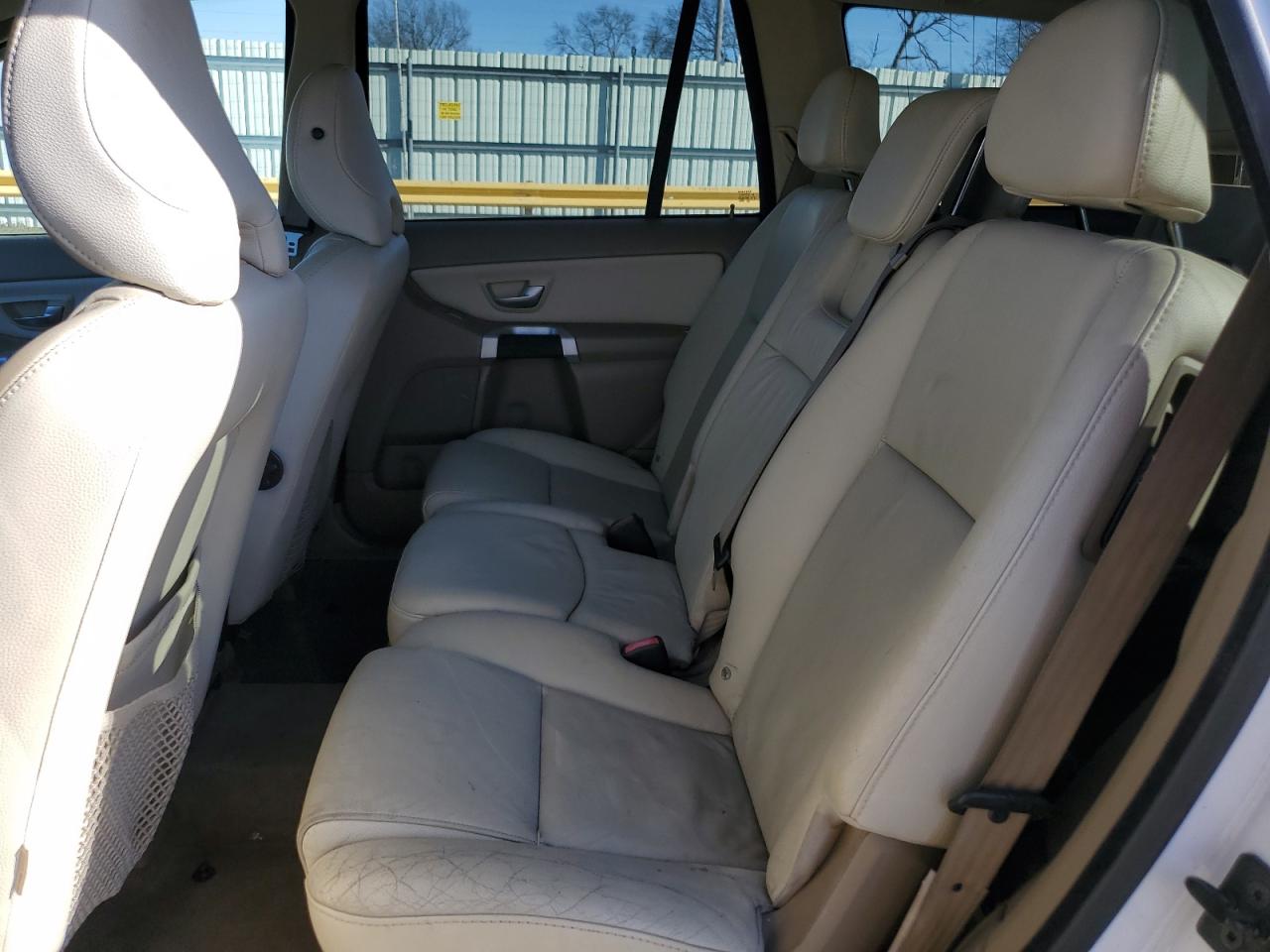 2008 Volvo XC90 - Image 11
