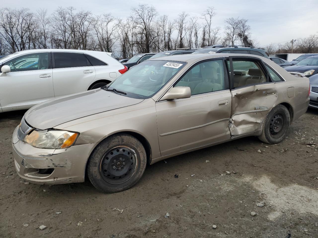 2000 Toyota Avalon - Image 1