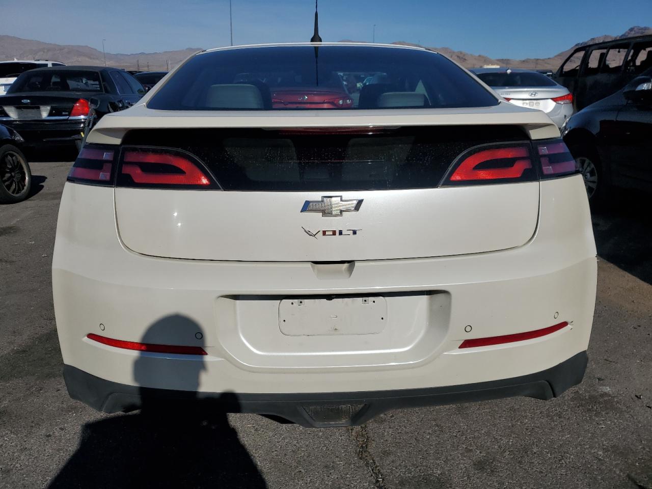 2014 Chevrolet Volt - Image 6