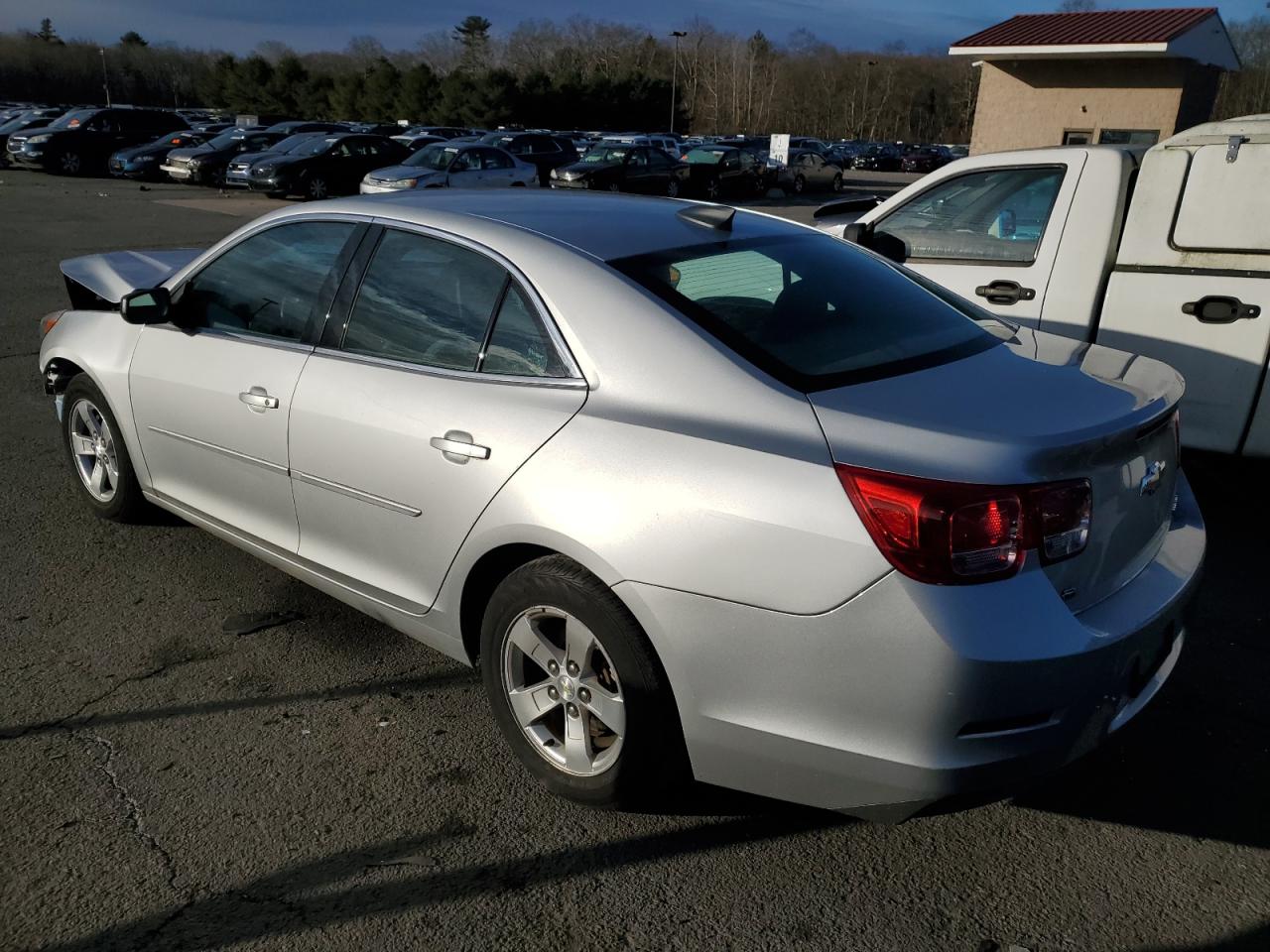 2016 Chevrolet Malibu - Image 2
