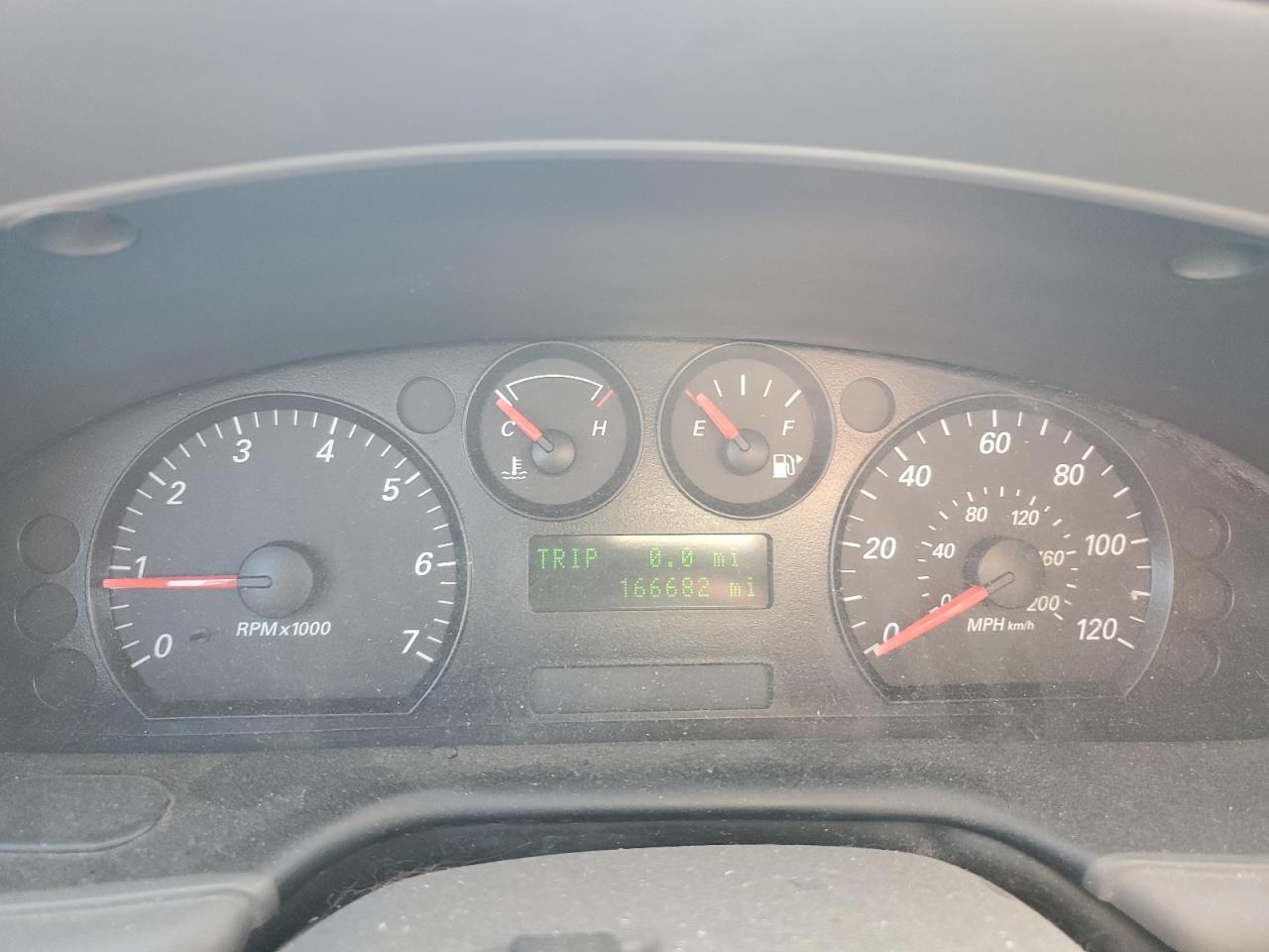2007 Ford Taurus - Image 9