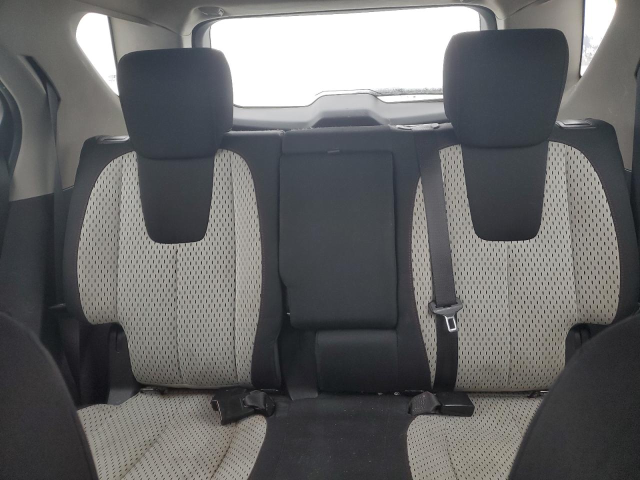 2010 Chevrolet Equinox - Image 10
