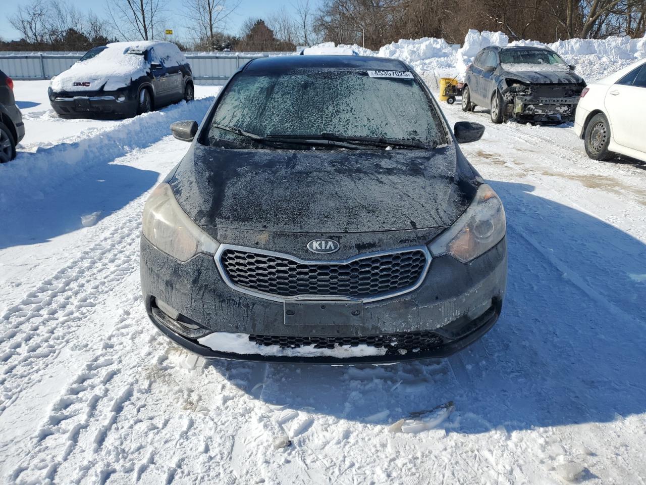 2016 Kia Forte - Image 5