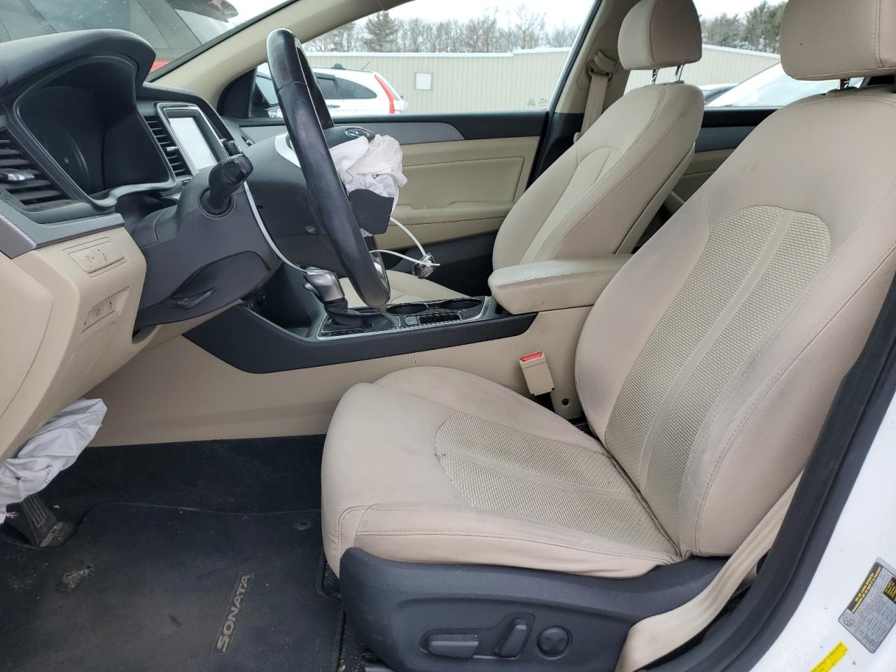2018 Hyundai Sonata - Image 7